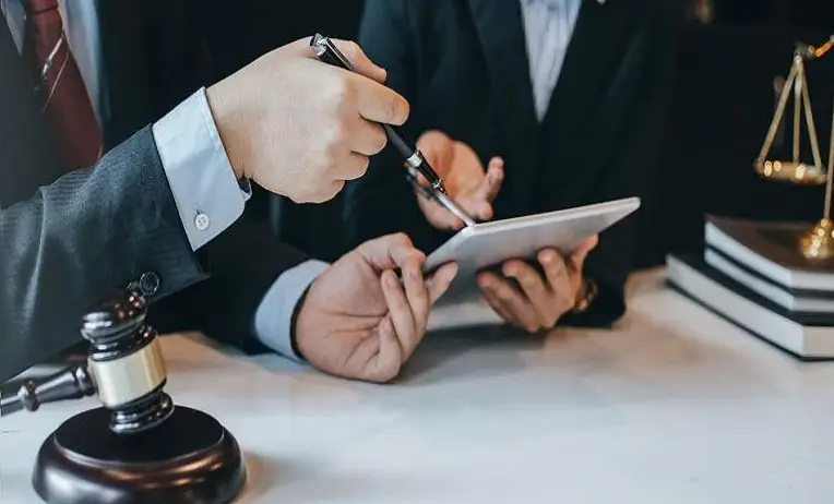 مكتب محاماة الرياض